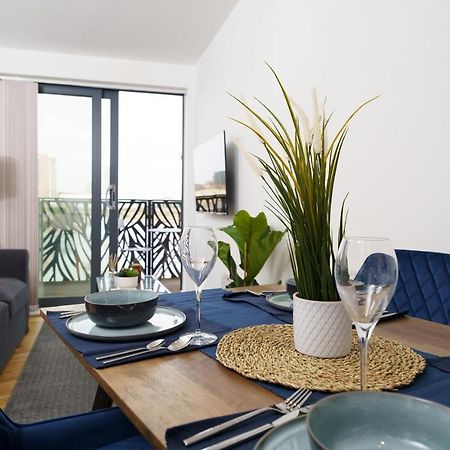 1 Bed Flat Near Canary Wharf, O2 Lägenhet London Exteriör bild