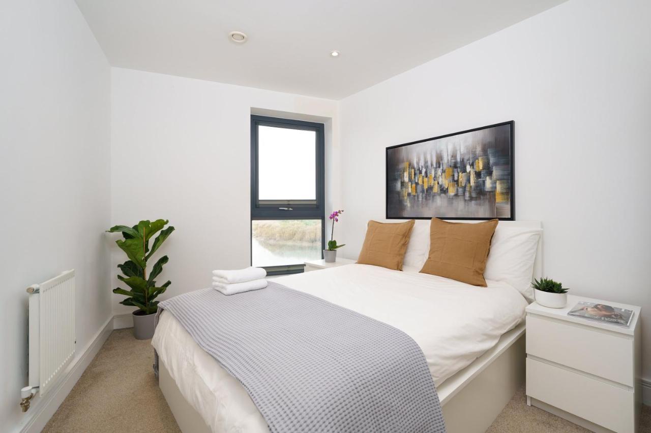1 Bed Flat Near Canary Wharf, O2 Lägenhet London Exteriör bild